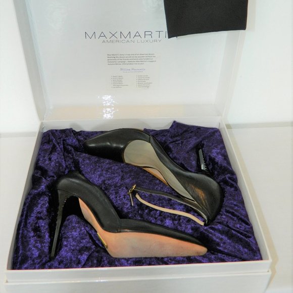MaxMartin Betty Noir Ankle Strap Pumps - Picture 3 of 11